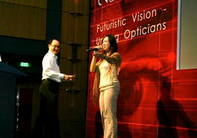 Emcee2009to0601a